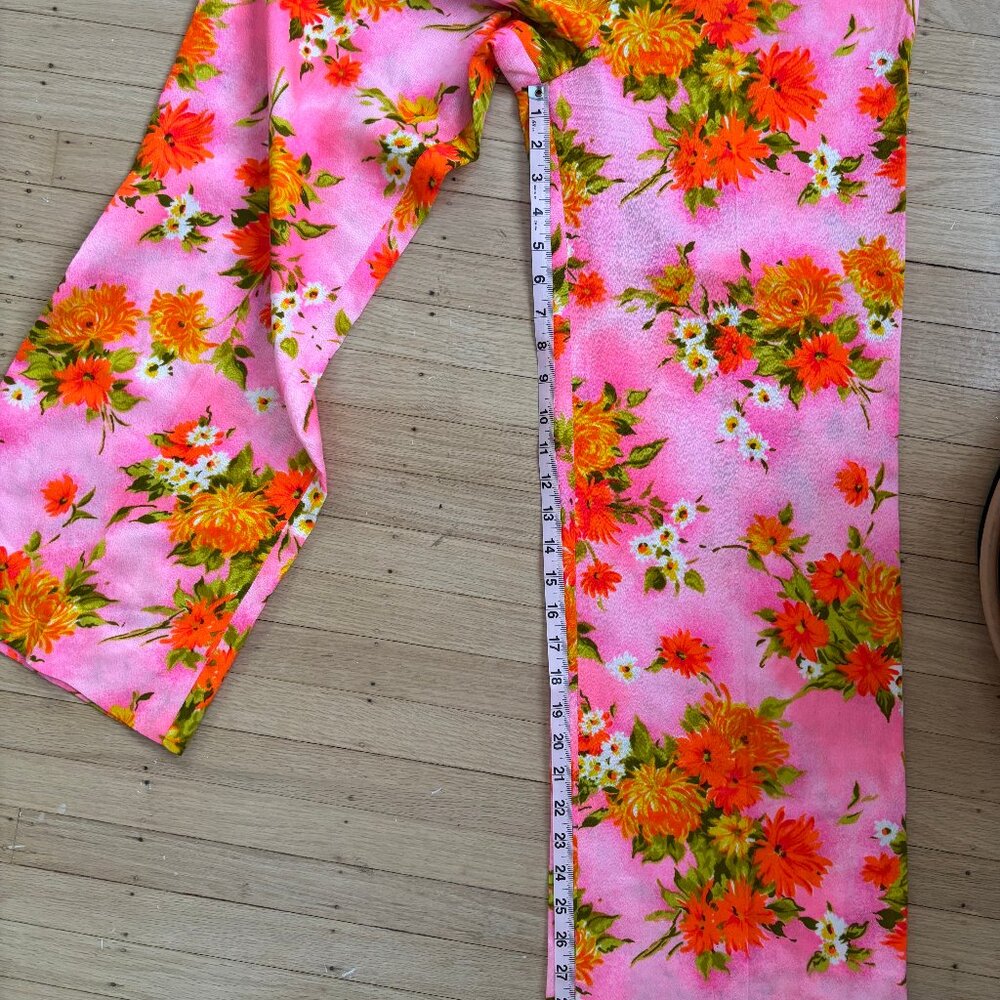 60s/60s Floral Flare Hand Sewn Vintage Trousers - Picture 10 of 11